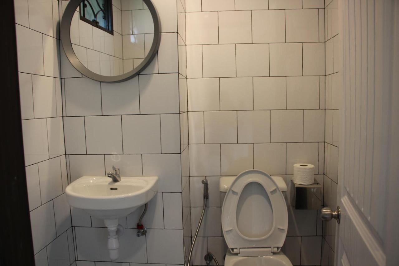 Yam Yen Hostel Bangkok Luaran gambar