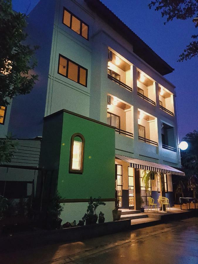 Yam Yen Hostel Bangkok Luaran gambar